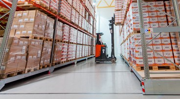 Comment assurer le bon fonctionnement d'un entrepôt pendant une modernisation
